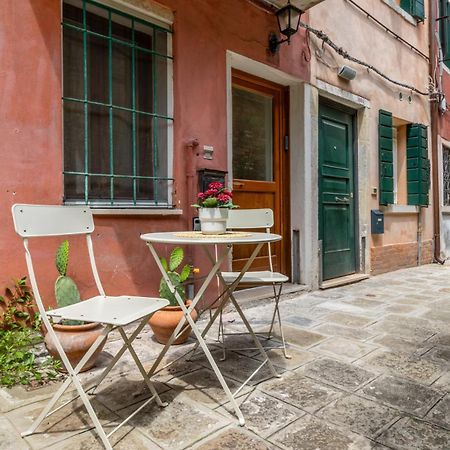 Biennale Garden Art & Architecture Venue Apartment Venice Exterior photo